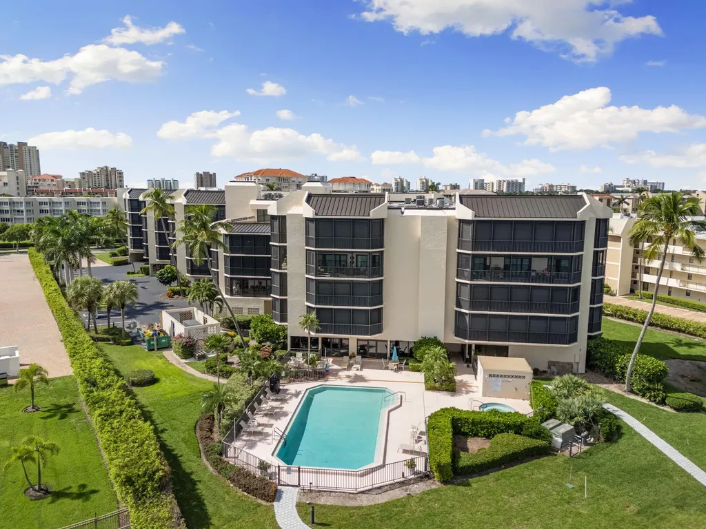 961 Collier Court Marco Island FL 34145