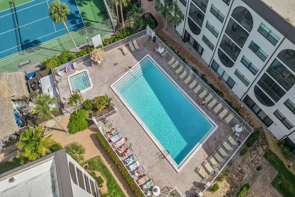 1031 Anglers Cove Marco Island FL 34145