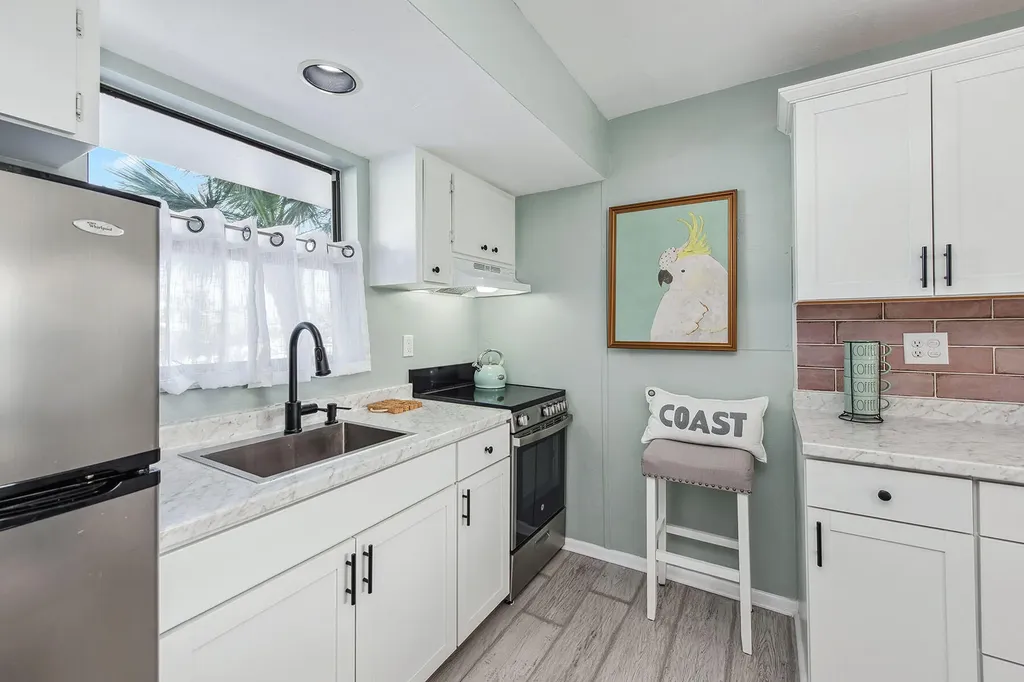 1031 Anglers Cove Marco Island FL 34145