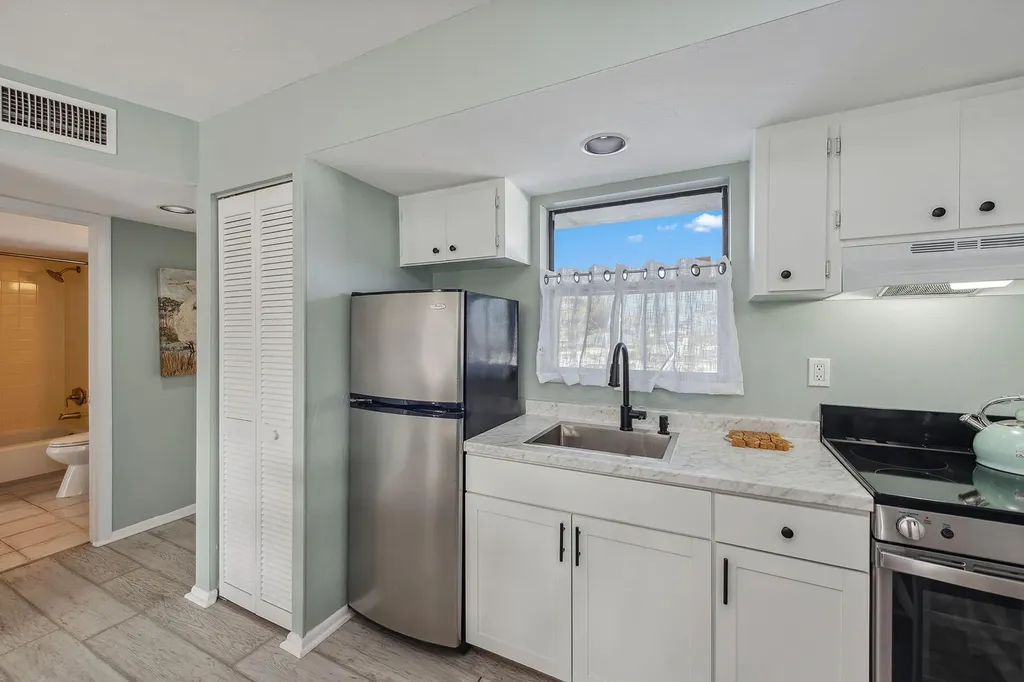 1031 Anglers Cove Marco Island FL 34145