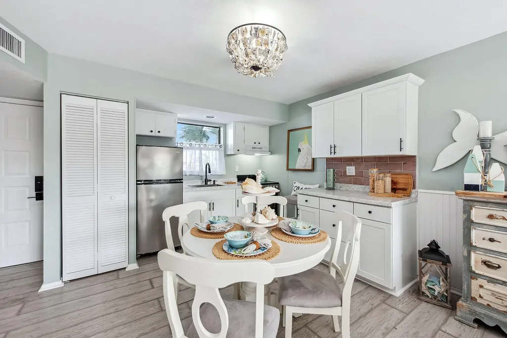 1031 Anglers Cove Marco Island FL 34145