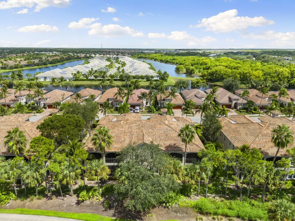 8961 Cherry Oaks Trail Naples FL 34114