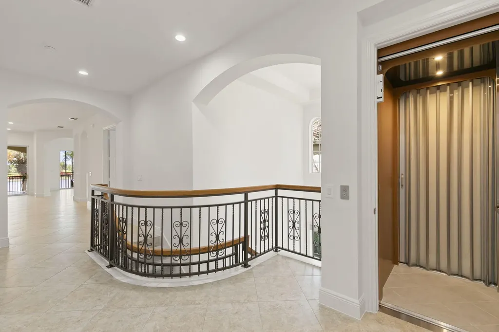 8961 Cherry Oaks Trail Naples FL 34114