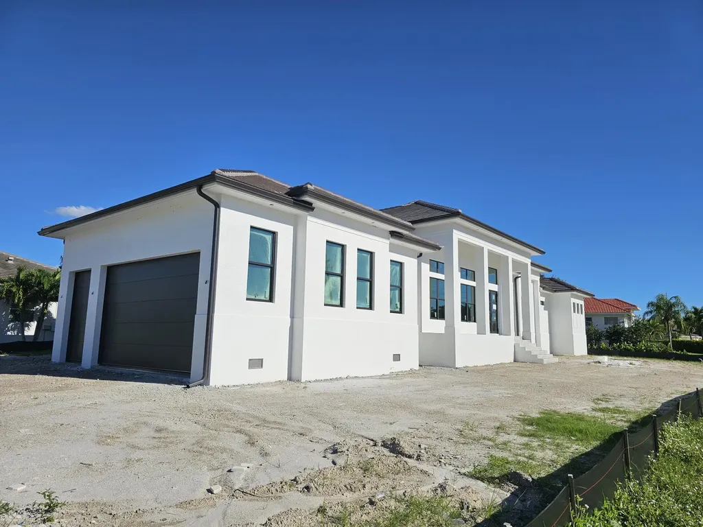 211 Landmark Street Marco Island FL 34145