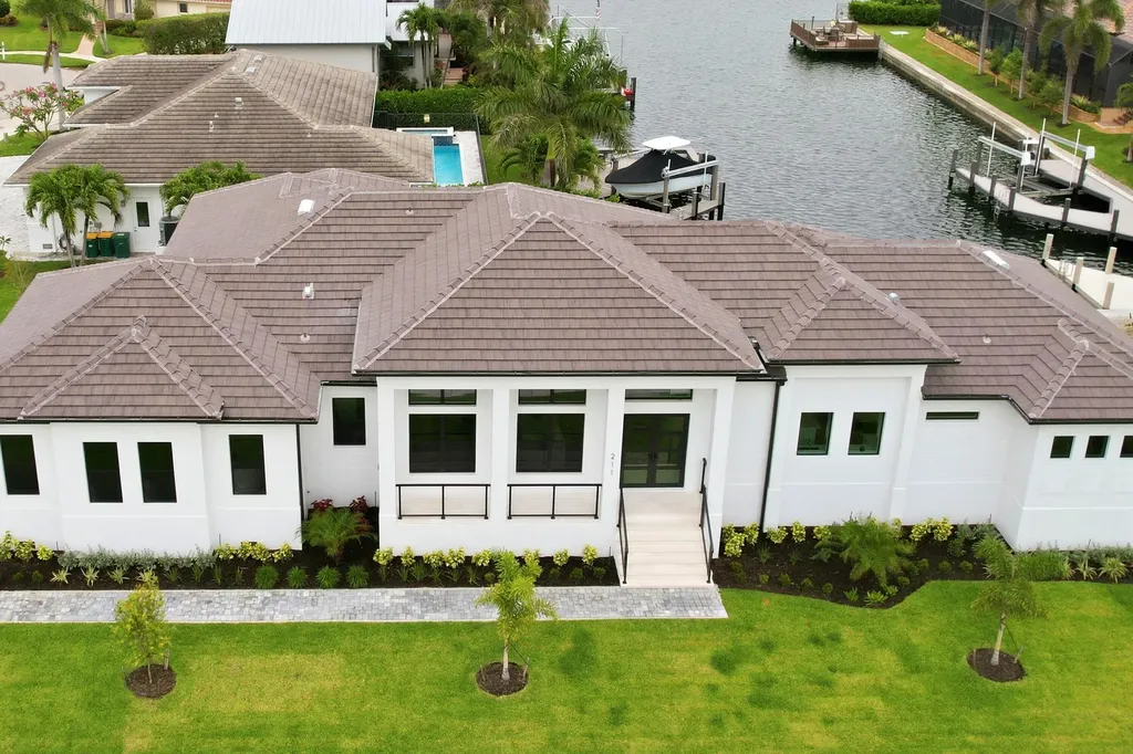 211 Landmark Street Marco Island FL 34145