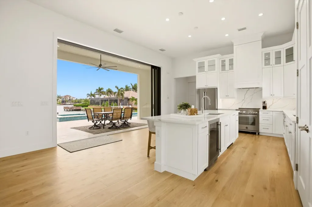 211 Landmark Street Marco Island FL 34145