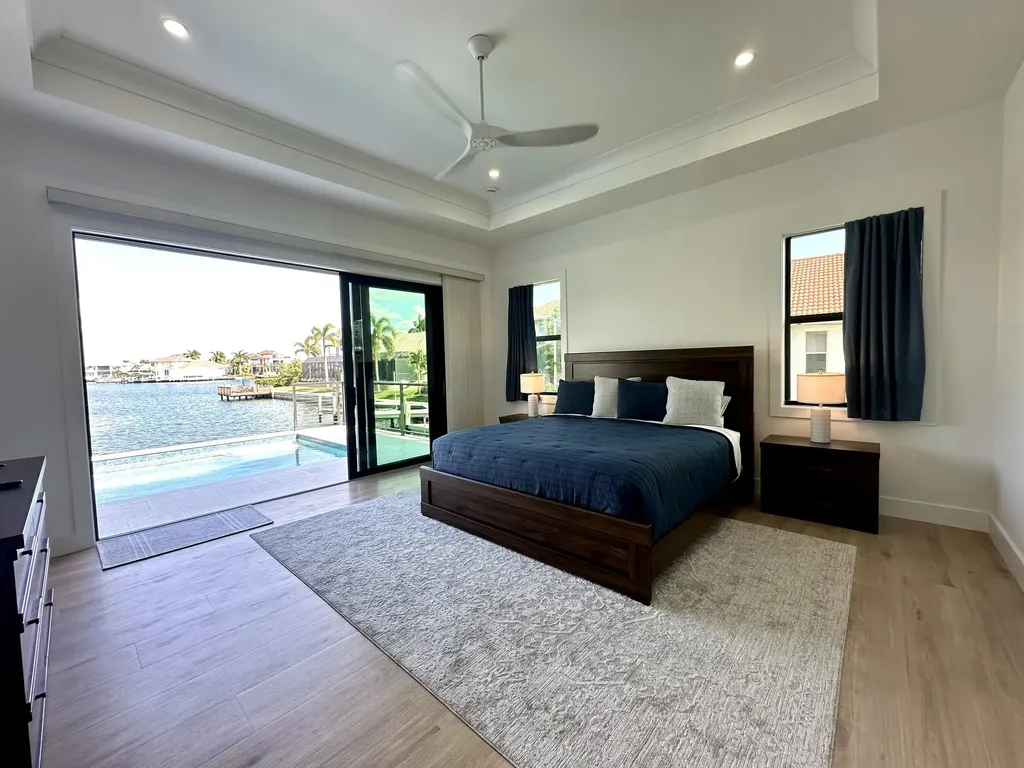 211 Landmark Street Marco Island FL 34145