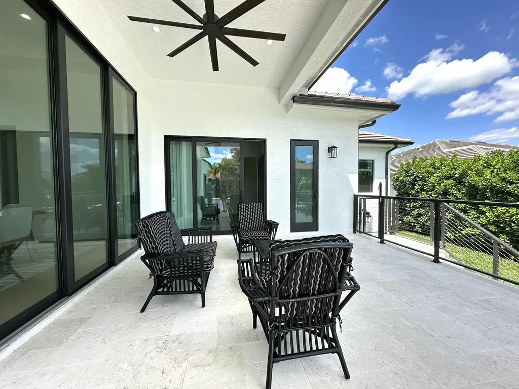 211 Landmark Street Marco Island FL 34145