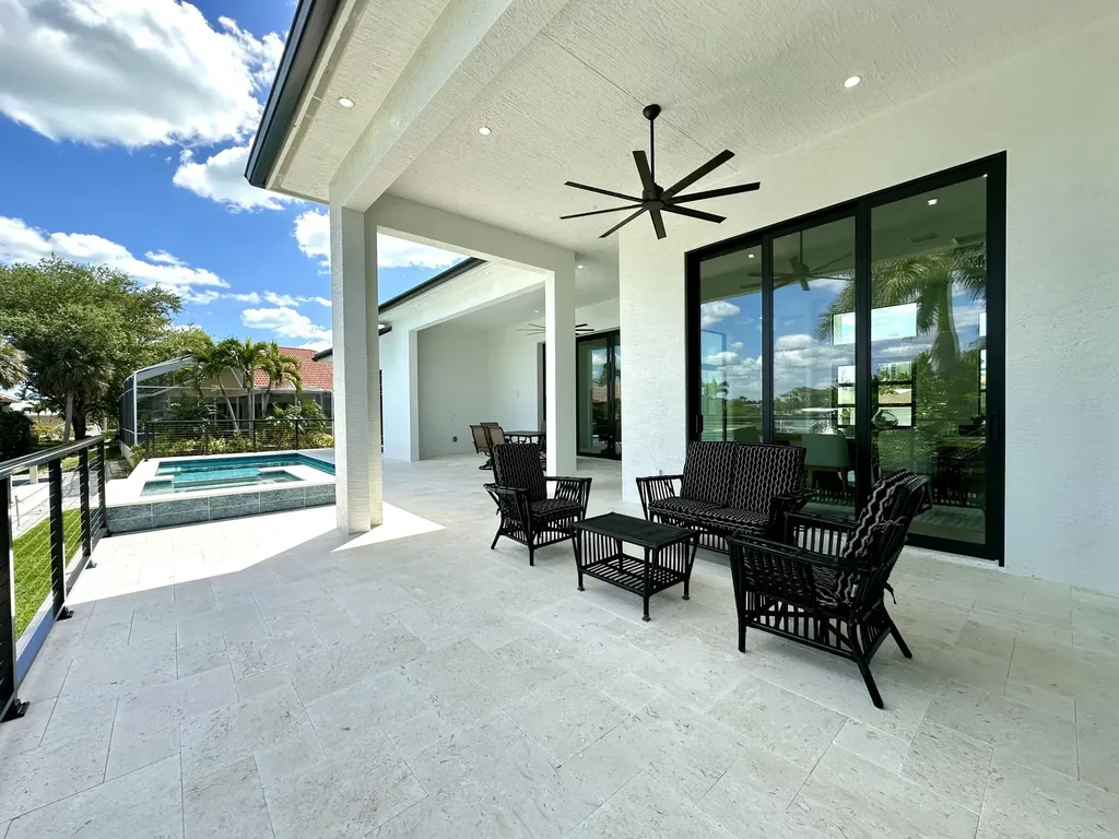 211 Landmark Street Marco Island FL 34145
