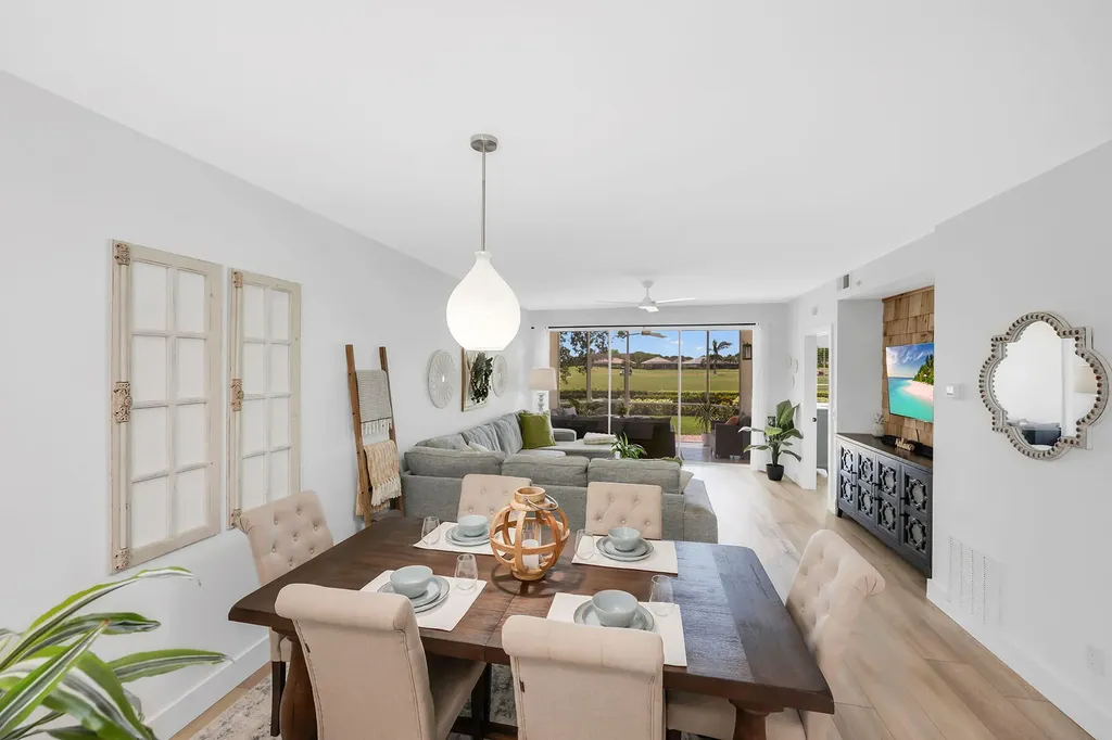 9087 Michael Circle Naples FL 34113