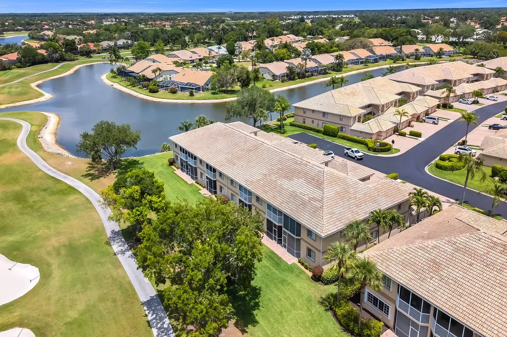 9087 Michael Circle Naples FL 34113