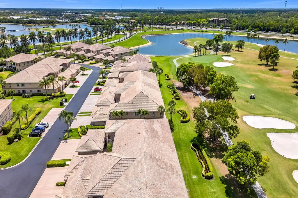 9087 Michael Circle Naples FL 34113