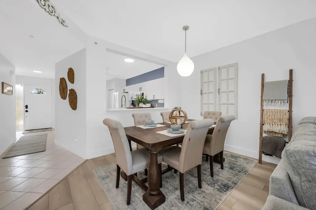 9087 Michael Circle Naples FL 34113