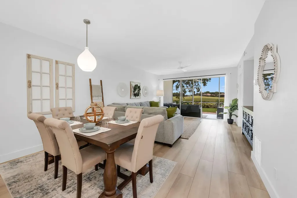 9087 Michael Circle Naples FL 34113