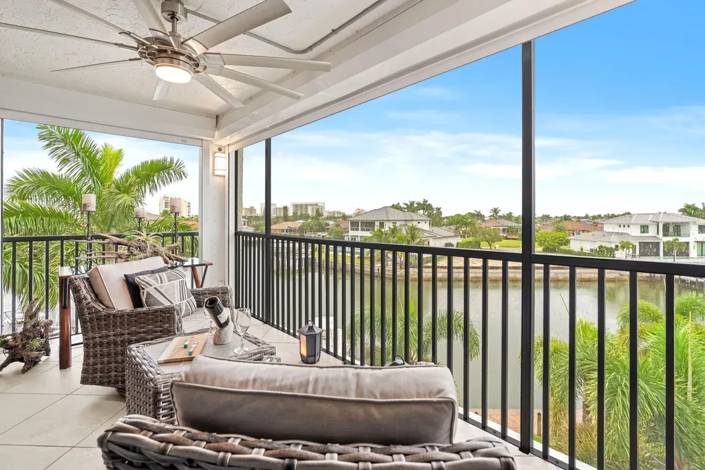 880 Huron Marco Island FL 34145