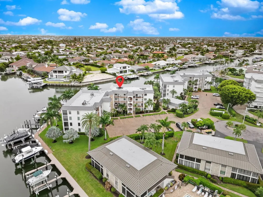 880 Huron Marco Island FL 34145