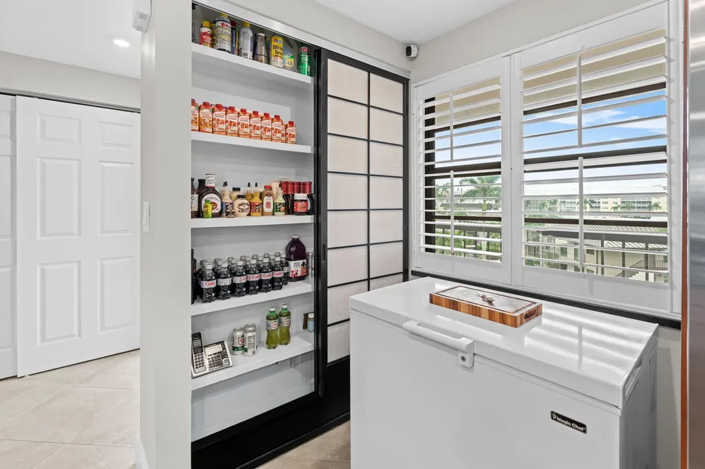 880 Huron Marco Island FL 34145