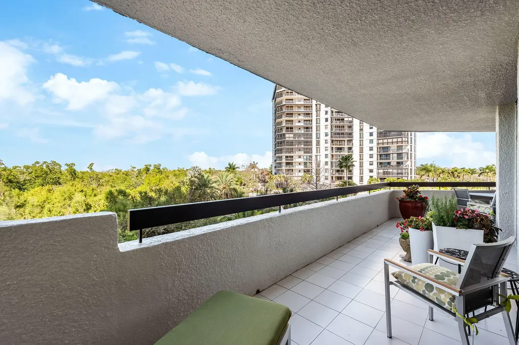 6001 Pelican Bay Boulevard Naples FL 34108