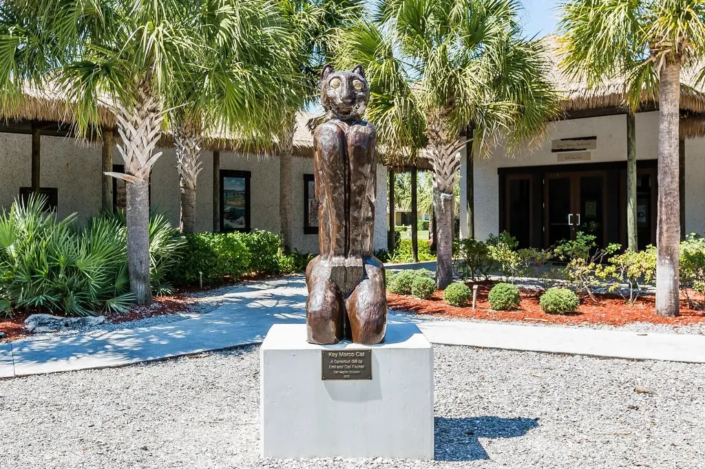 815 Rose Court Marco Island FL 34145