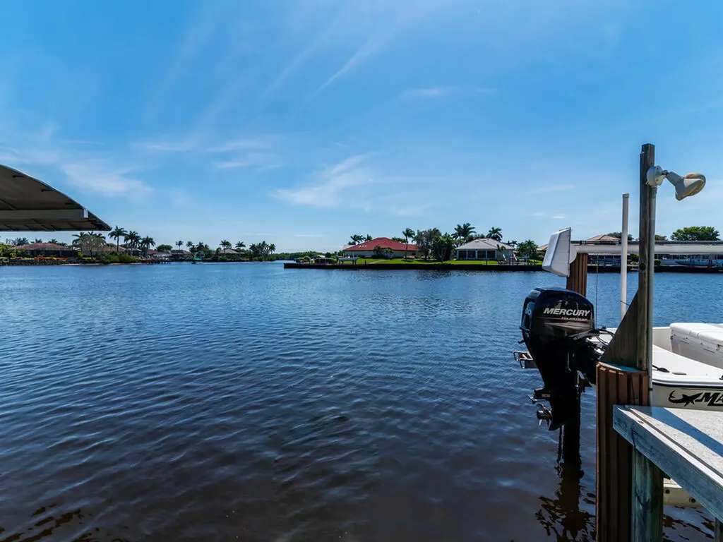 158 Eveningstar Cay Naples FL 34114