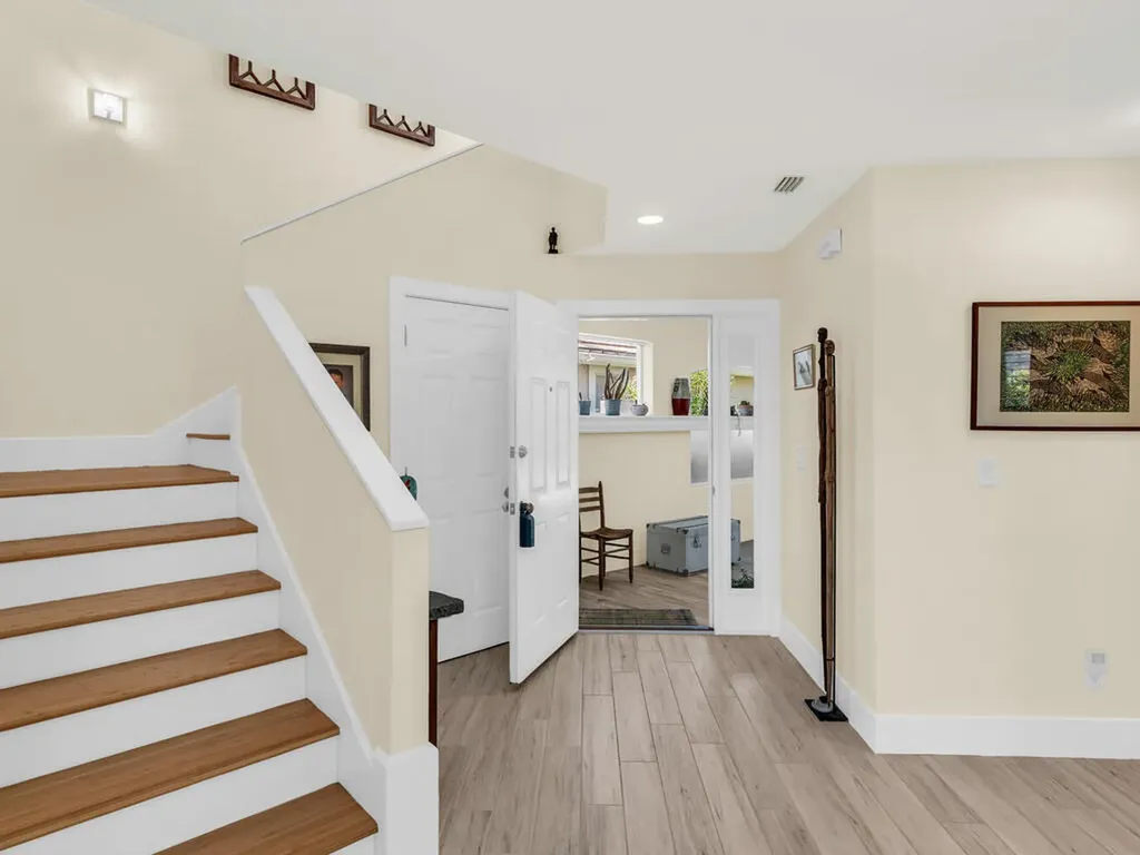 158 Eveningstar Cay Naples FL 34114