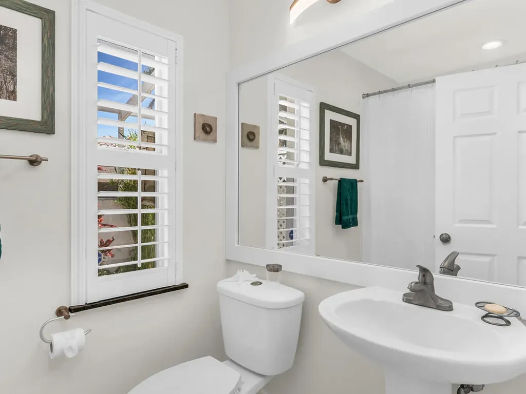 158 Eveningstar Cay Naples FL 34114