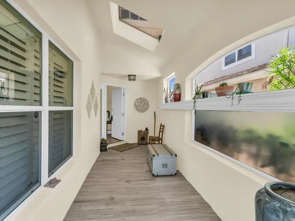 158 Eveningstar Cay Naples FL 34114