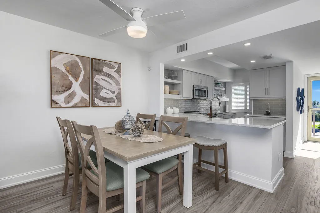 730 Elkcam Circle Marco Island FL 34145