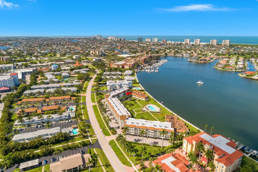 730 Elkcam Circle Marco Island FL 34145