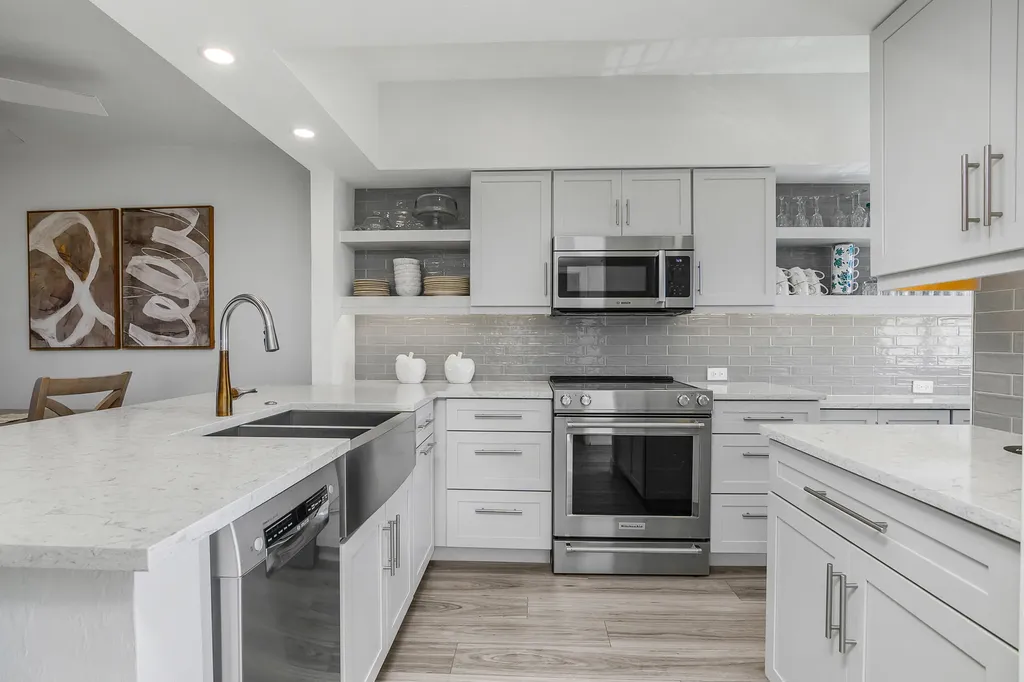 730 Elkcam Circle Marco Island FL 34145