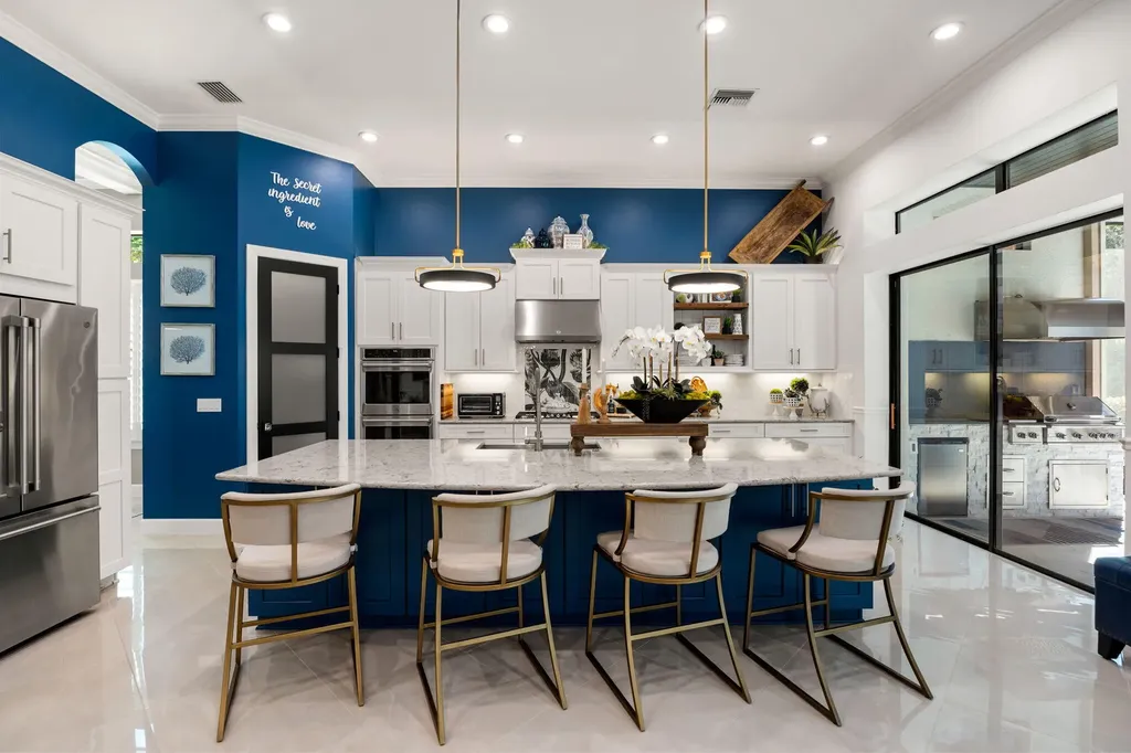 8655 Amour Court Naples FL 34119