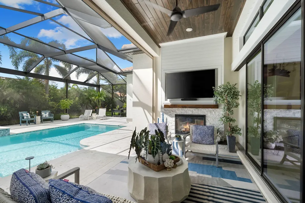 8655 Amour Court Naples FL 34119