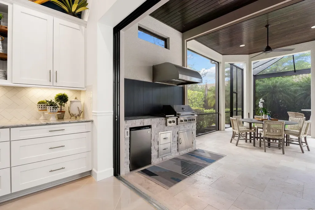 8655 Amour Court Naples FL 34119