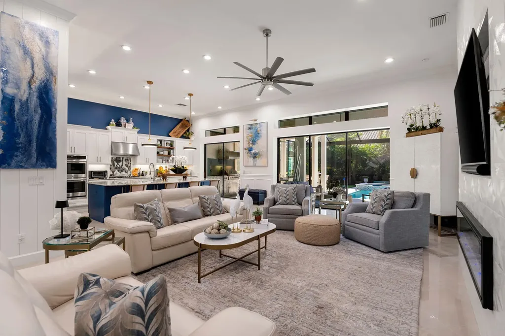 8655 Amour Court Naples FL 34119