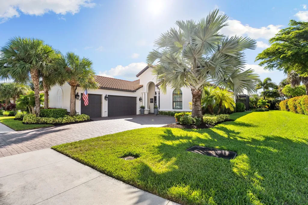 8655 Amour Court Naples FL 34119