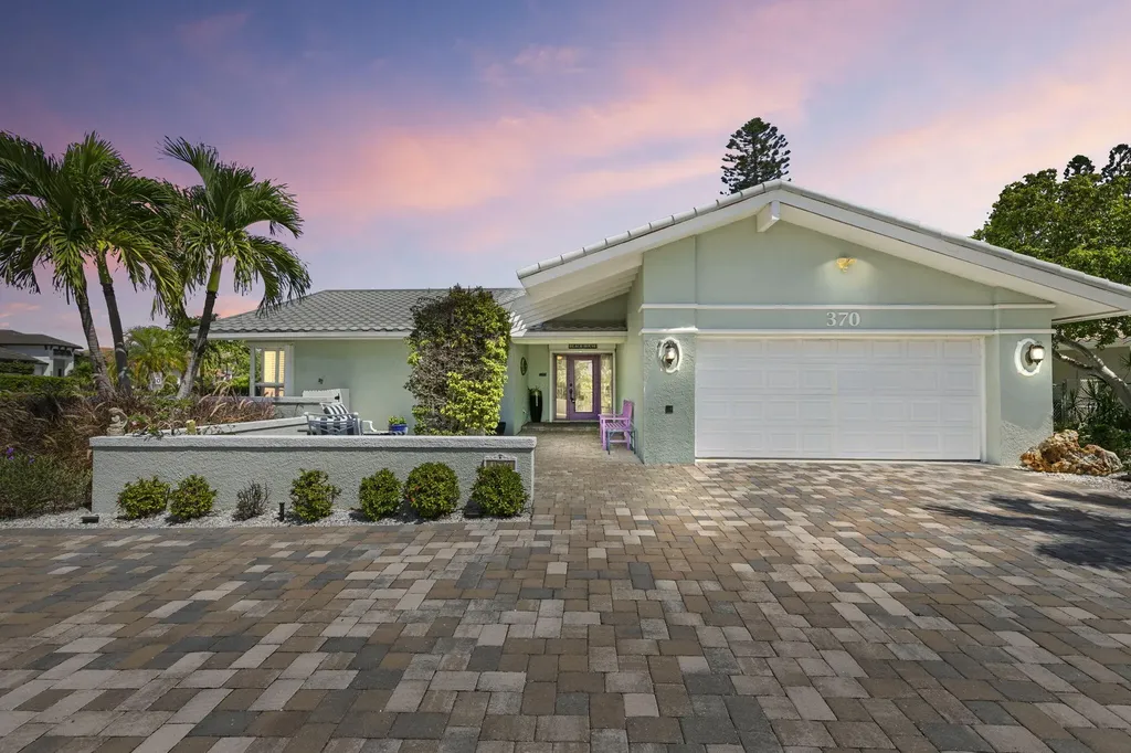 370 Kendall Drive Marco Island FL 34145