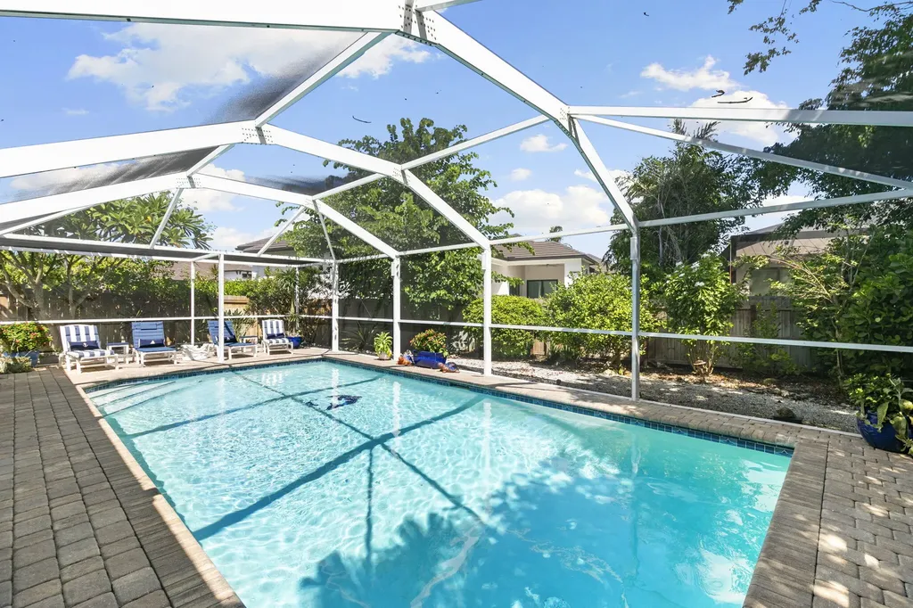 370 Kendall Drive Marco Island FL 34145