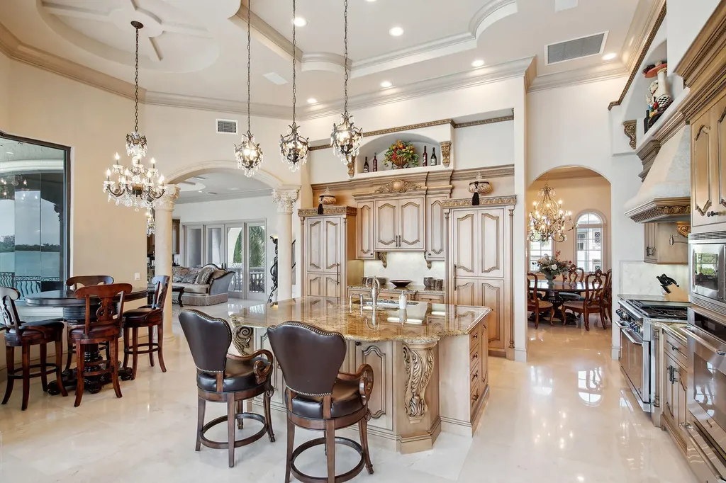 950 Giralda Court Marco Island FL 34145