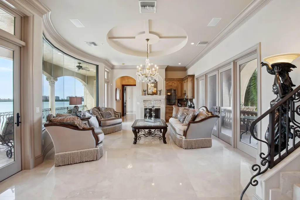 950 Giralda Court Marco Island FL 34145