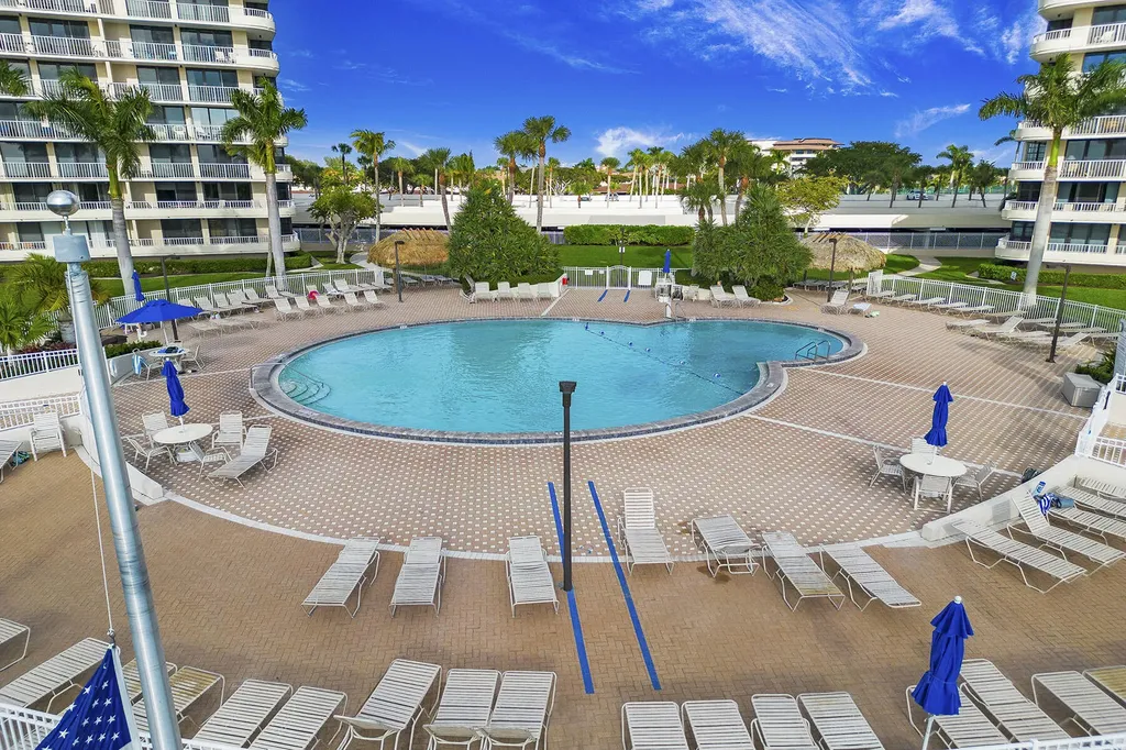 380 Seaview Court Marco Island FL 34145