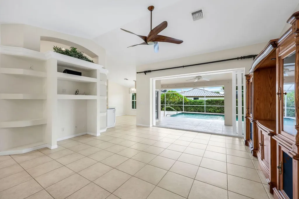 510 Bald Eagle Drive Marco Island FL 34145