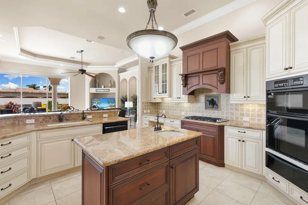 1590 Caxambas Court Marco Island FL 34145