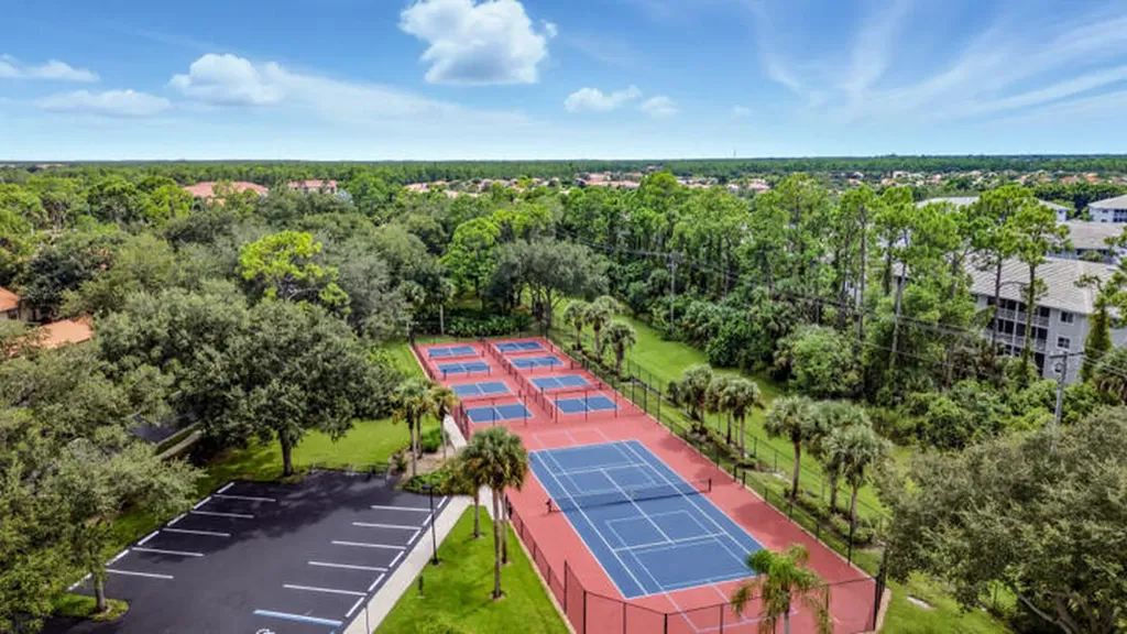 145 Robin Hood Circle Naples FL 34104