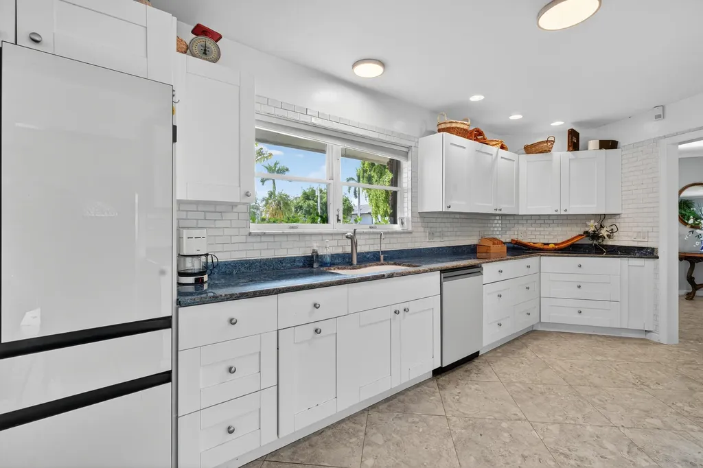 931 Scott Drive Marco Island FL 34145