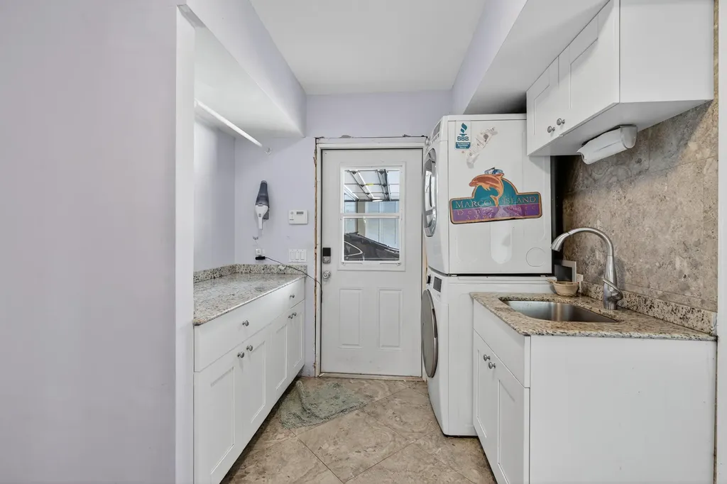 931 Scott Drive Marco Island FL 34145