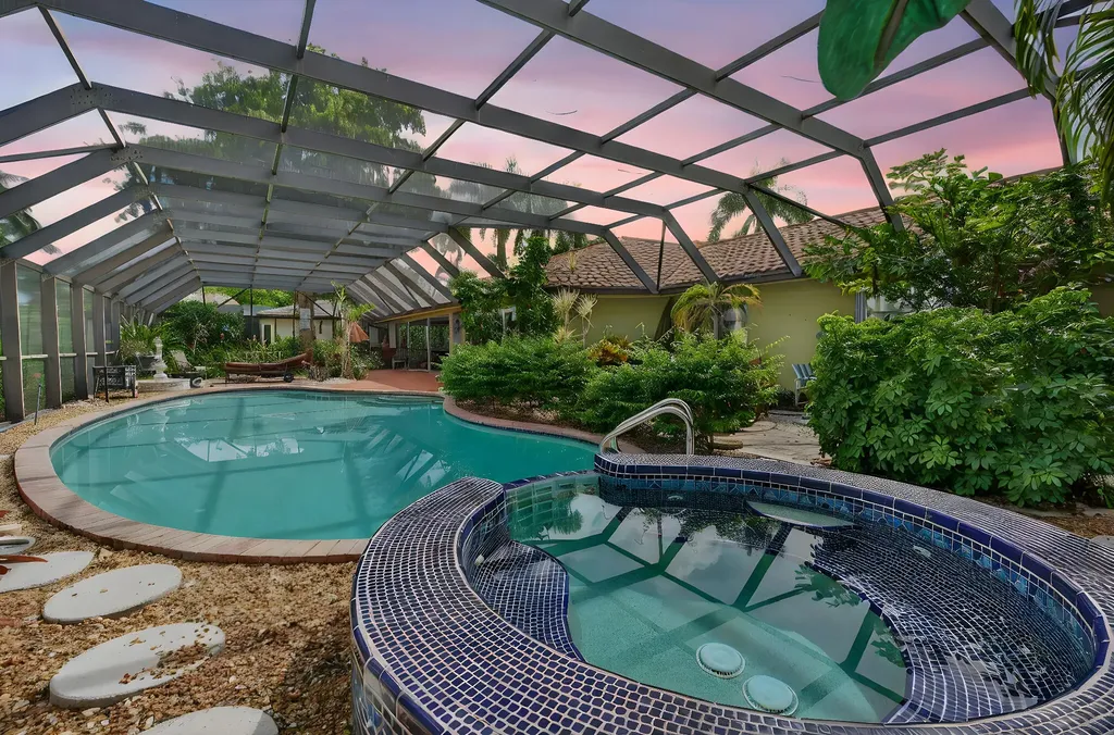 931 Scott Drive Marco Island FL 34145