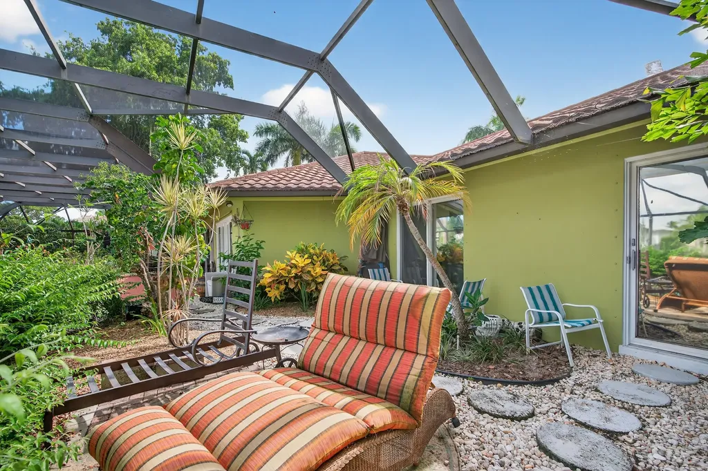 931 Scott Drive Marco Island FL 34145