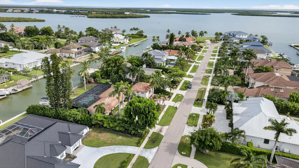 931 Scott Drive Marco Island FL 34145