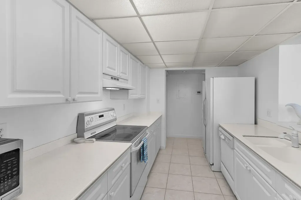 300 S Collier Boulevard Marco Island FL 34145