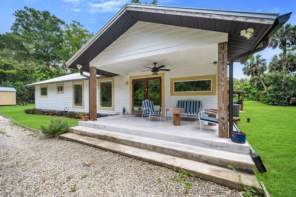 1821 Krape Road Naples FL 34120